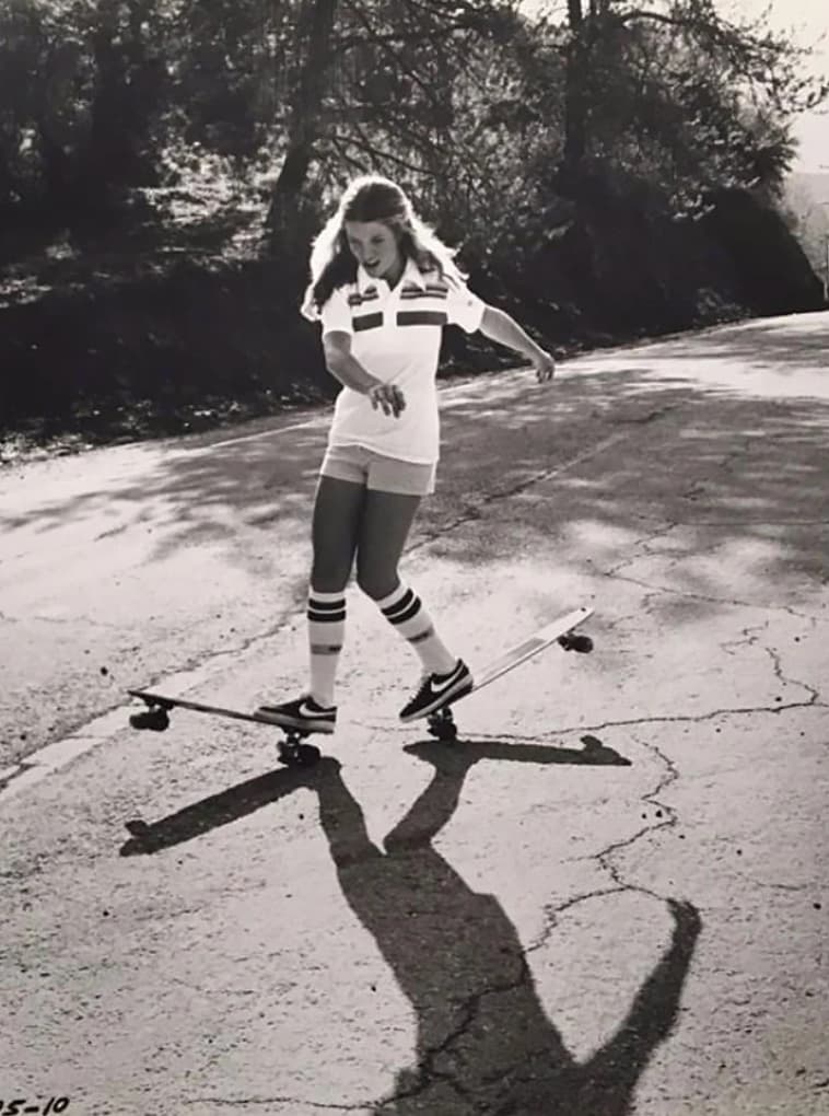 ellen o neal skate